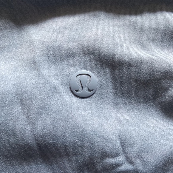 Lululemon Blue crossover leggings - Picture 4 of 5